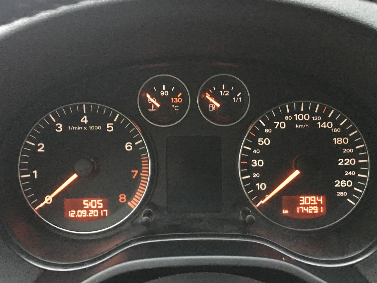659002
