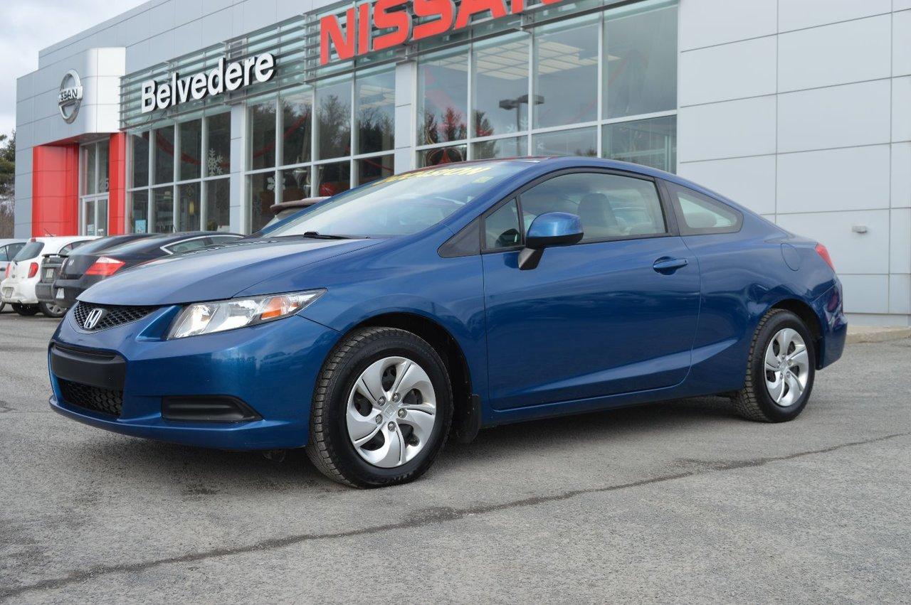 <a href=https://www.autoaubaine.com/Honda-Civic-c7022034.html>https://www.autoaubaine.com/Honda-Civic-c7022034.html</a>

Honda Civic LX COUPE MANUELLE AIR CLIMATIS? FINANCEMENT DISPONIBLE SUR PLACE 2013Régulateur de vitesse, Essuie-glaces intermittents, Anti-démarreur, Freins ABS, Contrôle de stabilité, Coussin gonflable conducteur, Coussins gonflables latéraux, Lecteur CD, Lecteur MP3, Portes électriques, Tachymètre, Vitres électriques, Air climatisé, Lampes de lecture arrière, Sièges arrières rabattables, Volant ajustable, Enjoliveurs, Tapis protecteurs, Radio AM/FM, Phares automatiques, Rétroviseur électrique, Direction assistée, Télédéverrouillage, Rétroviseurs chauffants, Banquette arrière divisé, Coussins gonflables arrière pour la tête, Sièges tissu, Freins à disque, Sièges chauffants - Avant, Antipatinage, Sièges baquets, Prise Auxiliaire, Technologie Bluetooth intégrée, Climatisation