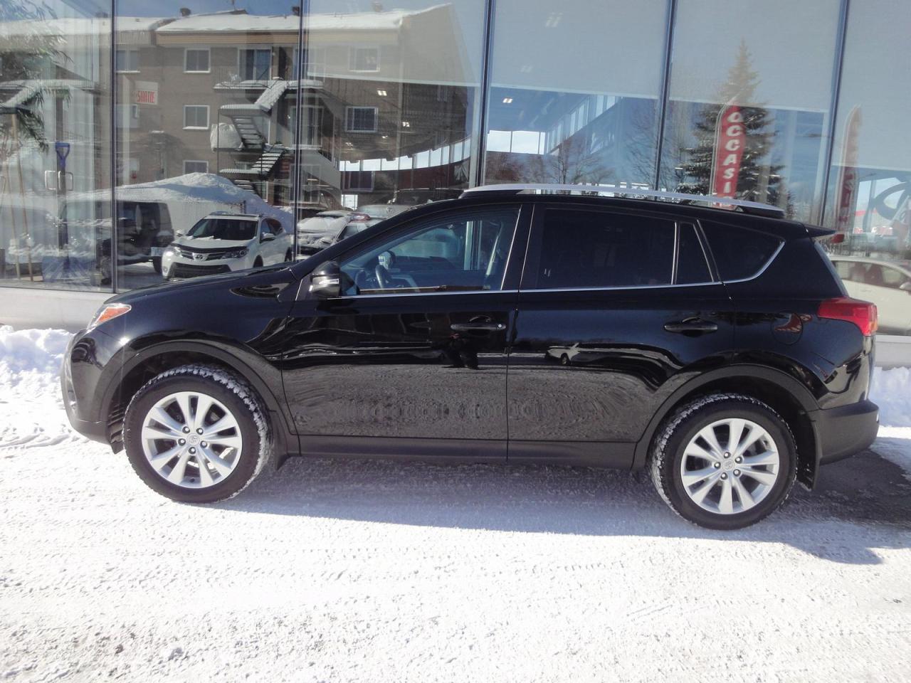 Used 2015 Toyota RAV4 LTD AWD for sale in Ste-Thérèse, QC