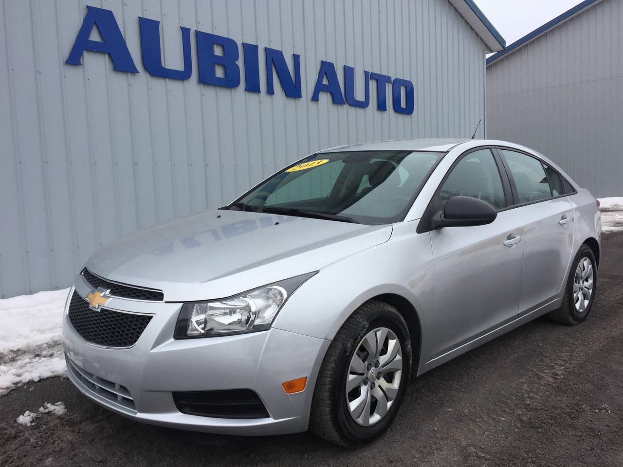 <a href=https://www.aubinauto.com/occasion/Chevrolet-Cruze-2013.html>https://www.aubinauto.com/occasion/Chevrolet-Cruze-2013.html</a>

2013 CHEVROLET CRUZE ARGENT, AUTOMATIQUE

A VOIR!!!!, 94 603KM AU PRIX DE  9 995$...

TOUT NOS VÉHICULES SONT INSPECTES AVANT LIVRAISON. FINANCEMENT DISPONIBLE SUR PLACE 1er 2e 3e CHANCE AU CRÉDIT, RAPPORT CARPROOF DISPONIBLE, ECHANGE ACCEPTE. 

VEUILLEZ NOUS TÉLÉPHONER POUR PLUS DINFORMATIONS ET POUR VOUS ASSURER QUE LE VÉHICULE EST TOUJOURS DISPONIBLE. VENEZ FAIRE UN ESSAI ROUTIER CHEZ AUBIN AUTO MAINTENANT AU 1014 BERGERON, SAINT-AGAPIT, G0S1ZO, 

TELEPHONE : 1 (855) 221-9924 , OU LE (418) 888-5141, A 20 MINUTES DES PONTS !