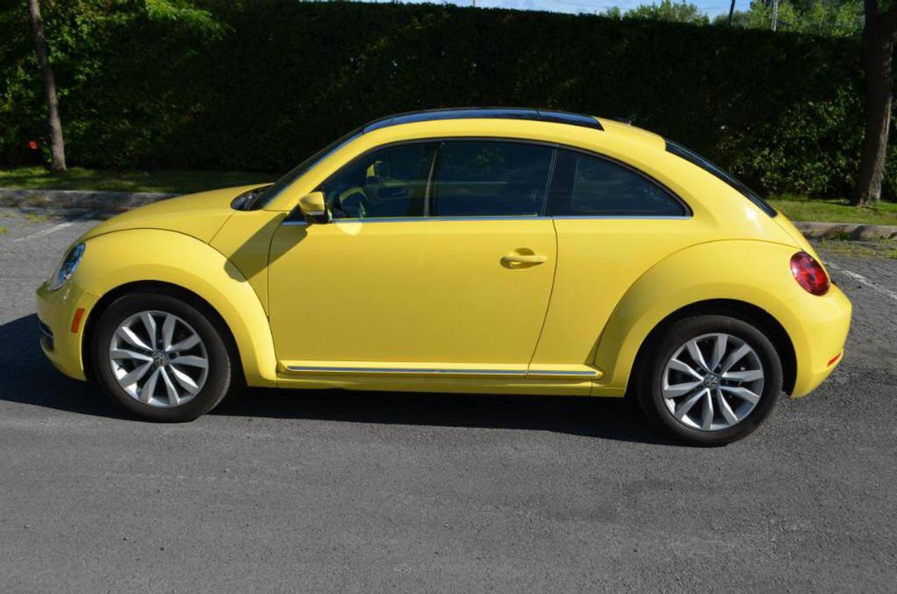 <a href=https://www.autoaubaine.com/Volkswagen-Beetle-c6650464.html>https://www.autoaubaine.com/Volkswagen-Beetle-c6650464.html</a>

TOIT OUVRANT, SIÈGES CHAUFFANTS EN CUIR, RÉGULATEUR DE VITESSE, MAGS ET PLUS ENCORE, FINANCEMENT DISPONIBLE. CE VÉHICULE VOUS INTÉRESSE, COMMUNIQUER AVEC PIERRE AU 514-968-9888 ET CE 7 JOURS SEMAINE,