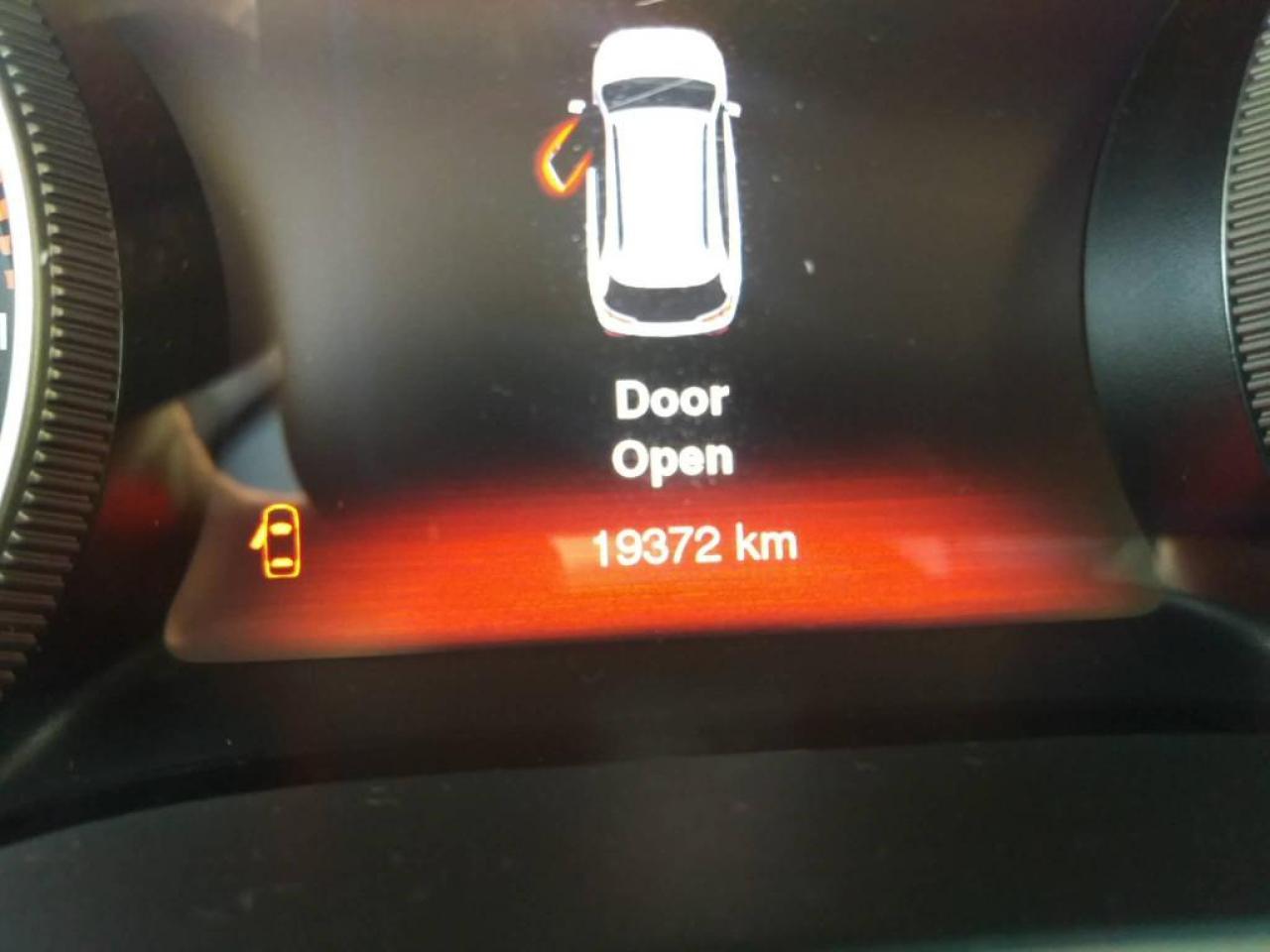 659111