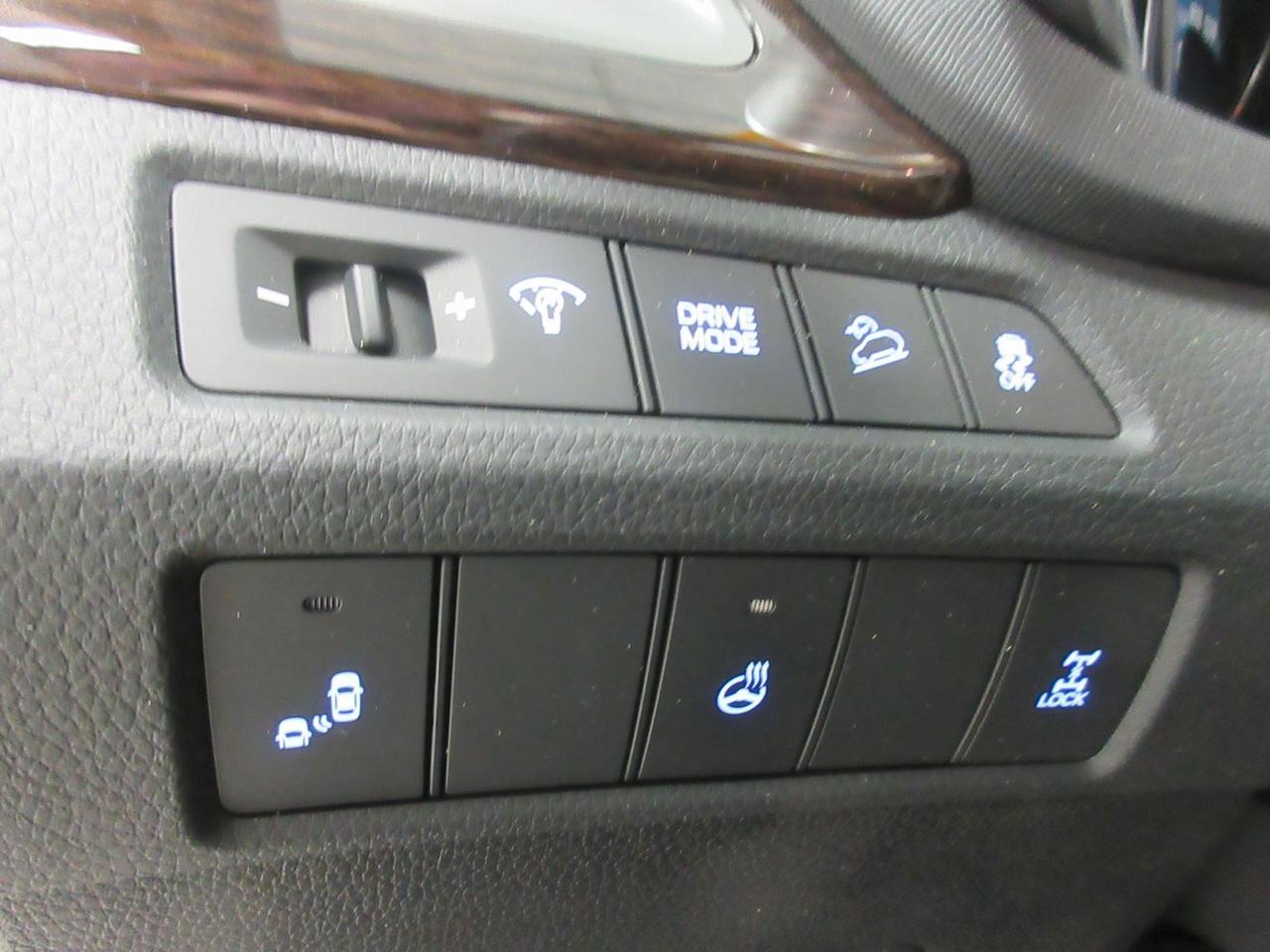 659120.11567392