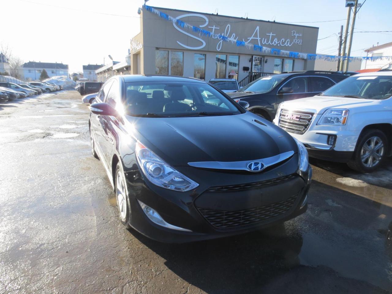 Used 2014 Hyundai Sonata Hybride BLUE DRIVE for sale in Laval, QC