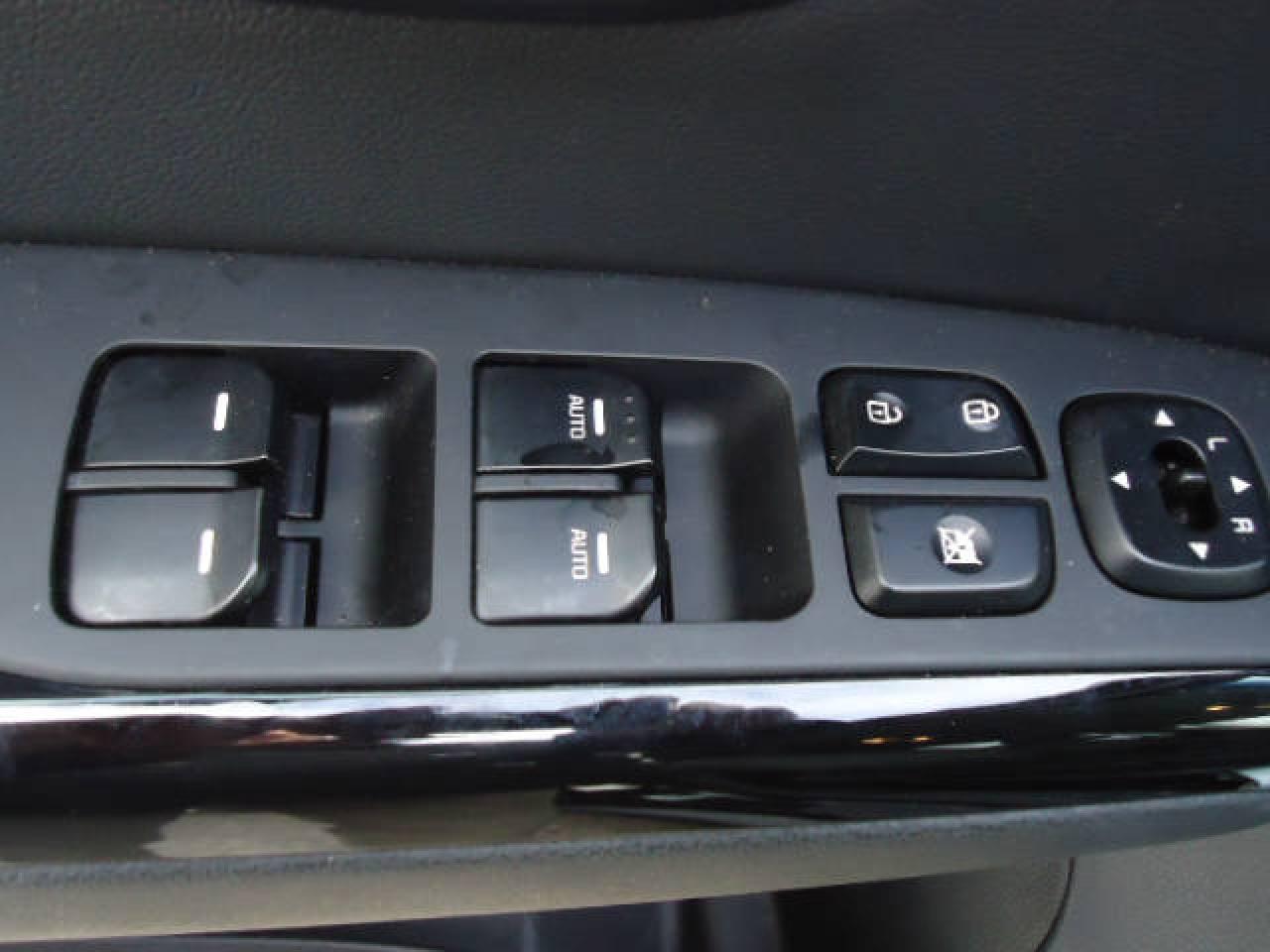 659343