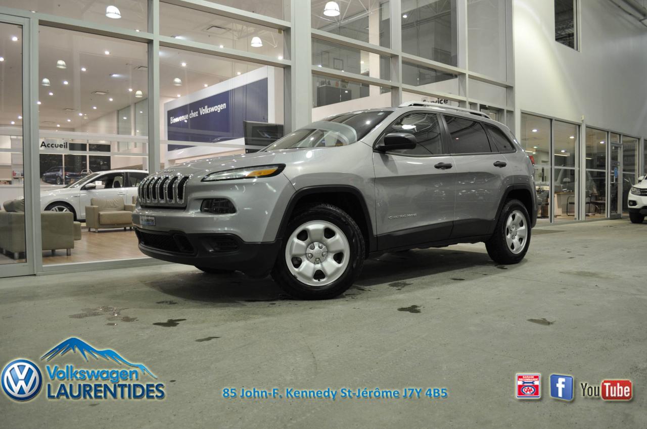 Used 2015 Jeep Cherokee SPORT*4X4*BLUETOOTH*A/C* for sale in St-Jérôme, QC