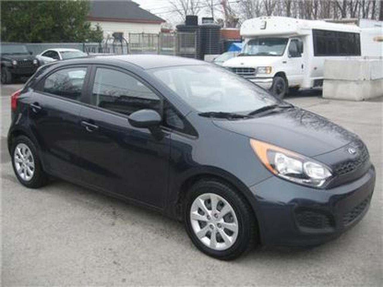 Used 2014 Kia Rio LX for sale in Laval, QC