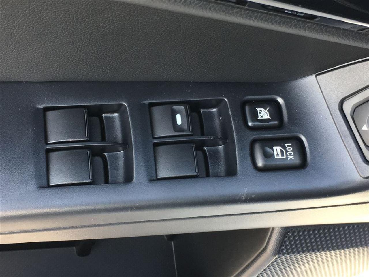 659384
