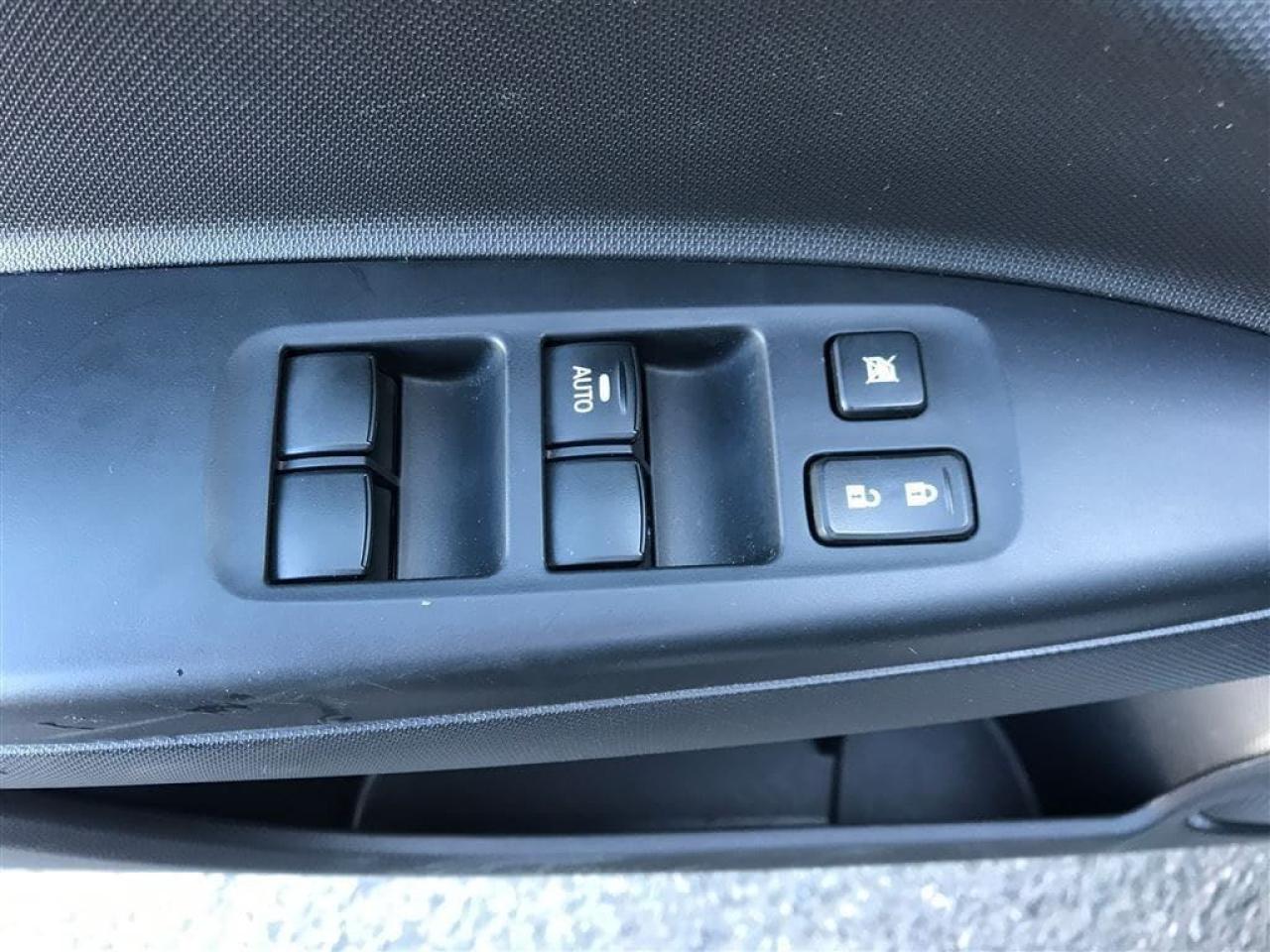 659483