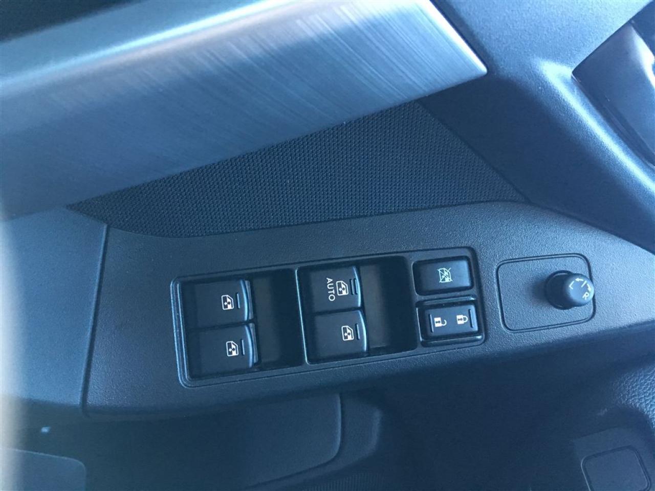 659487