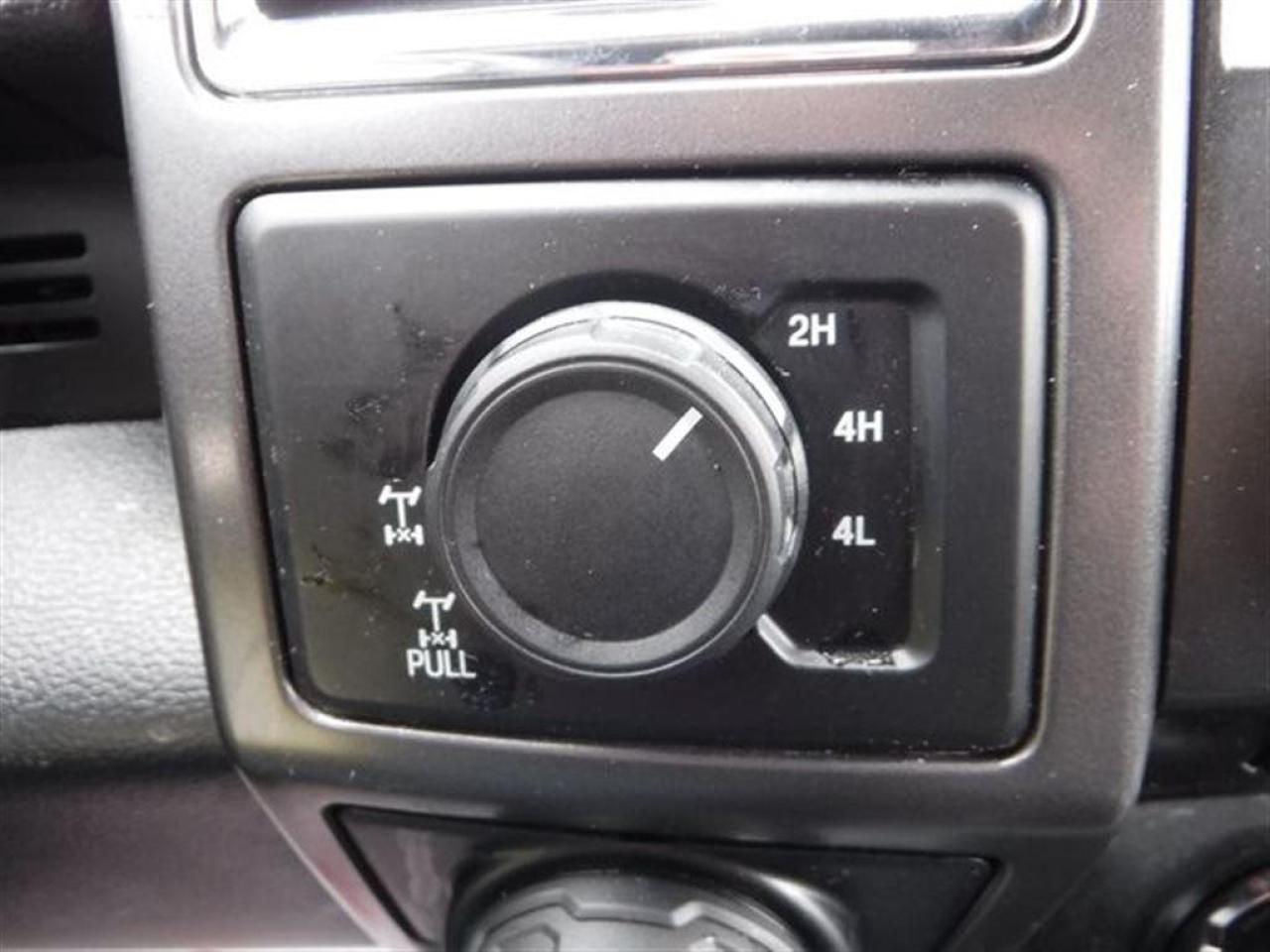 659493