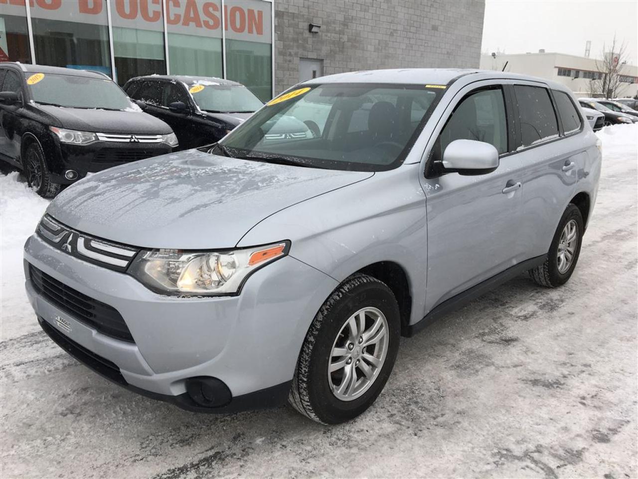 Used 2014 Mitsubishi Outlander Es Mags+sieges for sale in St-Hubert, QC