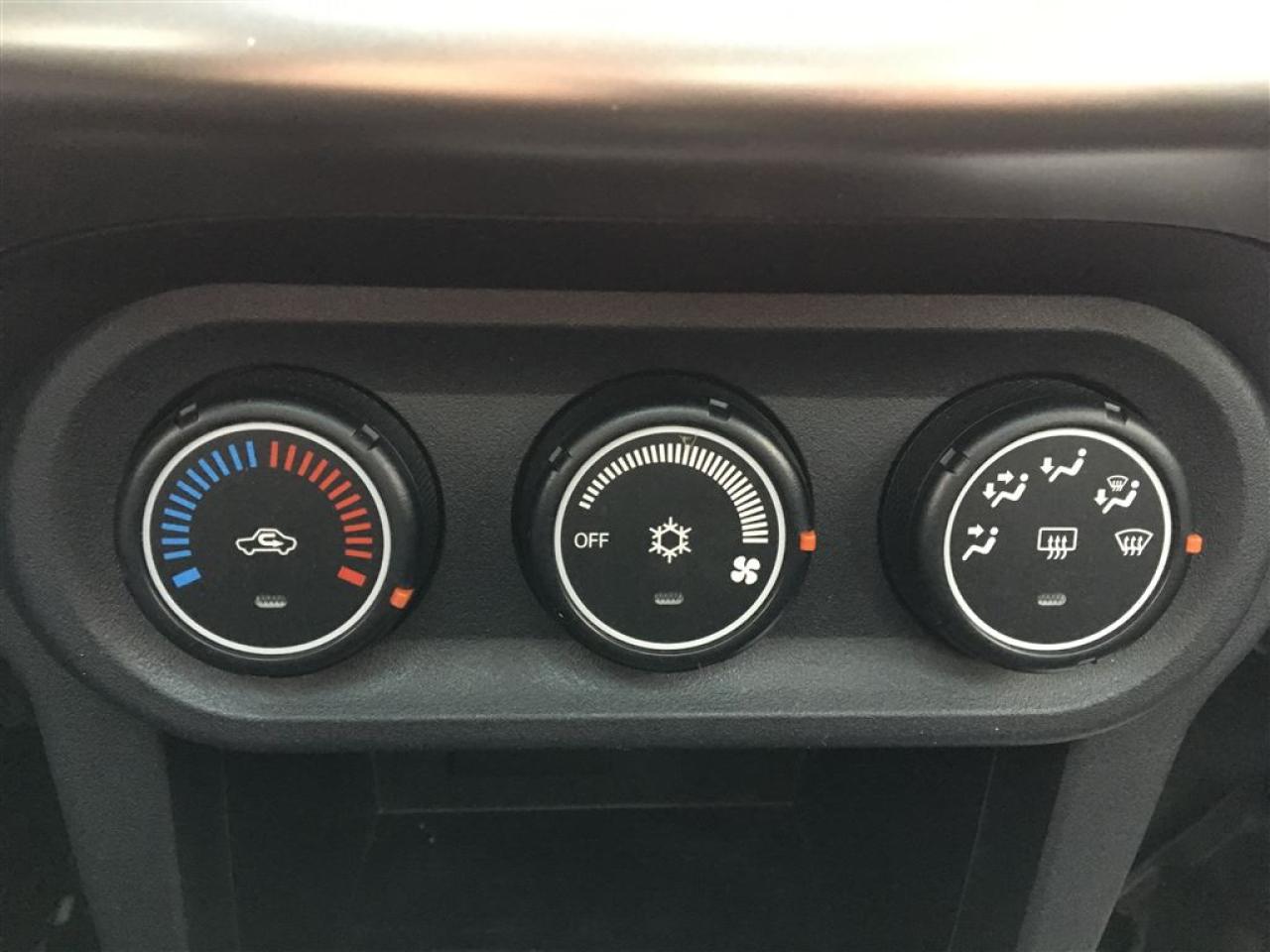 659606