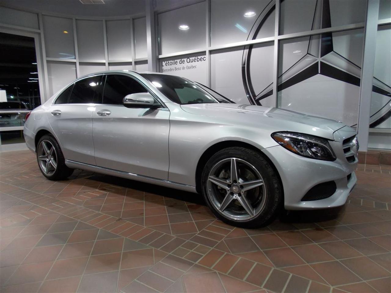 Used 2016 Mercedes-Benz C-Class C300 Awd, Volant for sale in Québec, QC
