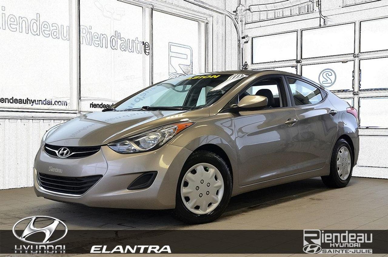 <a href=https://www.riendeauhyundai.com/occasion/Hyundai-Elantra-2013.html>https://www.riendeauhyundai.com/occasion/Hyundai-Elantra-2013.html</a>

**JAMAIS ACCIDENTÉ**UN SEUL PROPRIÉTAIRE** CLIMATISEUR, SIÈGES CHAUFFANTS, VITRES ET PORTIÈRES ÉLECTRIQUES, RÉGULATEUR DE VITESSE, COMMANDES AUDIO MONTÉES AU VOLANT, MAIN LIBRE BLUETOOTH, RÉTROVISEURS ÉLECTRIQUES, PRISE USB/AUXILIAIRE...rabais au financement de 490$ inclus dans le prix affiché.!!!      RIENDEAU HYUNDAI        Un concessionnaire établi depuis 1993 ayant vue 3 générations.           Ouvert le samedi de 10h à 16h      Rejoignez-nous en tout temps au 514-709-2886.           Vous manquez de temps pour venir nous visiter? Laissez-nous le savoir et profitez de notre service de visite à domicile ou au travail selon votre horaire!           Sachez que tous nos véhicules sont inspectés par nos techniciens certifiés Hyundai et quun rapport Carproof est disponible en tout temps sur demande.           Venez faire lexpérience Riendeau Hyundai et choisissez parmi notre vaste inventaire de véhicules doccasion avec des taux certifiés à partir de 2.9% et demandez à propos de nos promotions sur nos pneus dhivers.           À proximité de Montréal, Longueuil, Brossard, St-Hubert, St-Hyacinthe, Drummondville, Saint-Basile-le-Grand, Boucherville, Varennes et Chambly. Venez constatez pourquoi tant de clients choisissent Riendeau Hyundai et rien dautre.           ================================================================          A dealer establish since 1993 and with 3 generations.           Open on Saturday from 10h to 16h.       Call us anytime at 514-709-2886.           Lacking time to visit us? Let us know and benefit of our home and office service following your schedule.           Know that our vehicles are inspected by our Hyundai certified technicians and that a Carproof report is available at anytime on demand.           Come meet the experience Riendeau Hyundai and chose within our massive inventory of used car with certified interest rate starting at 2.9% and ask us about our promotion on winter tires.          Close to Montreal, Longueuil, Brossard, St-Hubert, Ste-Hyacinthe, Drummondville, Saint-Basile-le-Grand, Boucherville, Varennes and Chambly. Let us show you why so many customer choose Riendeau Hyundai and nothing else!