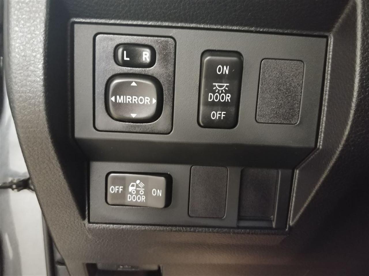 659741