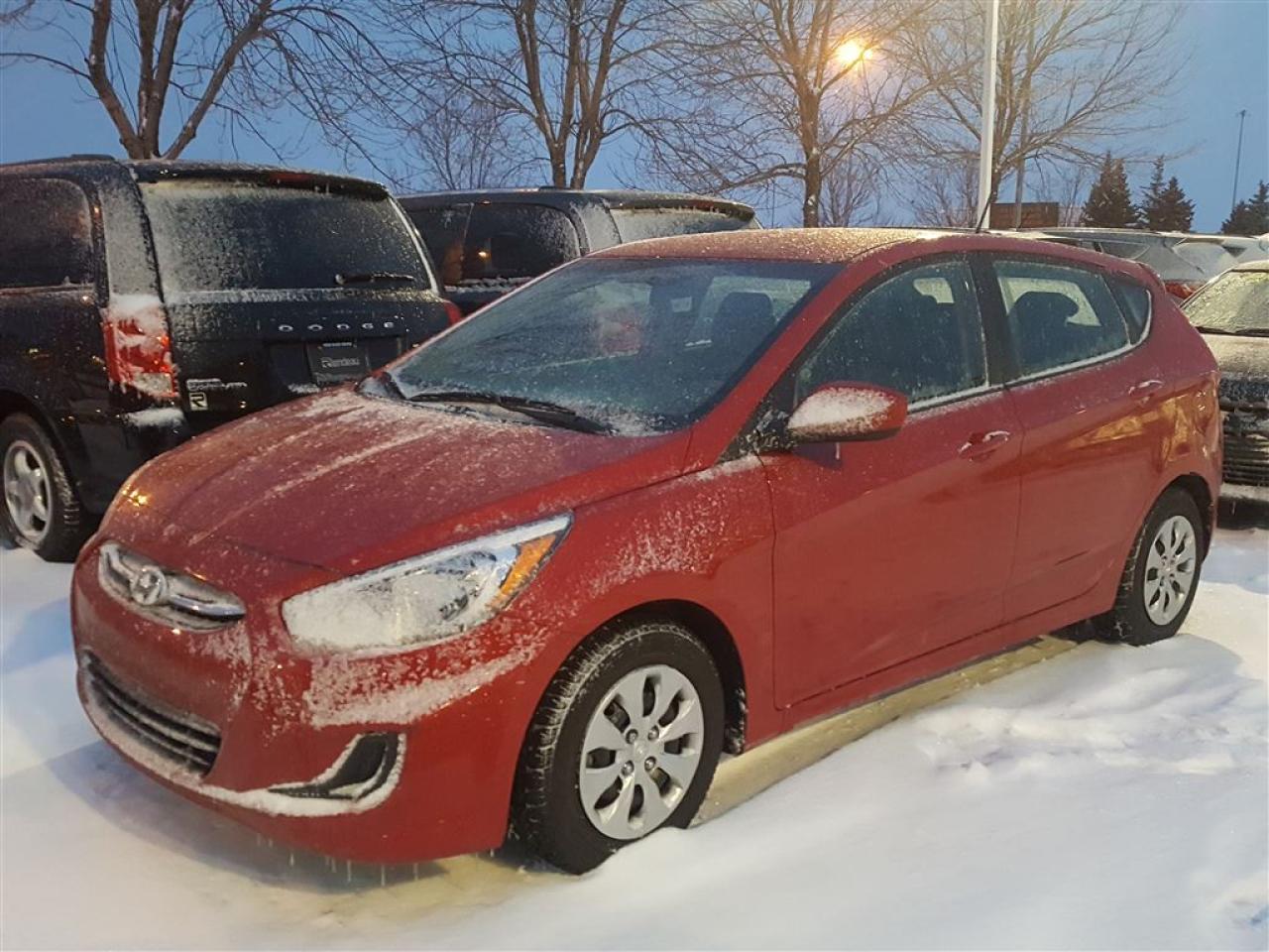 Used 2017 Hyundai Accent Gl + Siège Ch for sale in Ste-Julie, QC