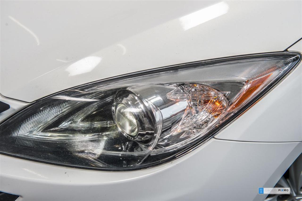 Used 2011 Mazda 3 GT for sale in Boisbriand, QC