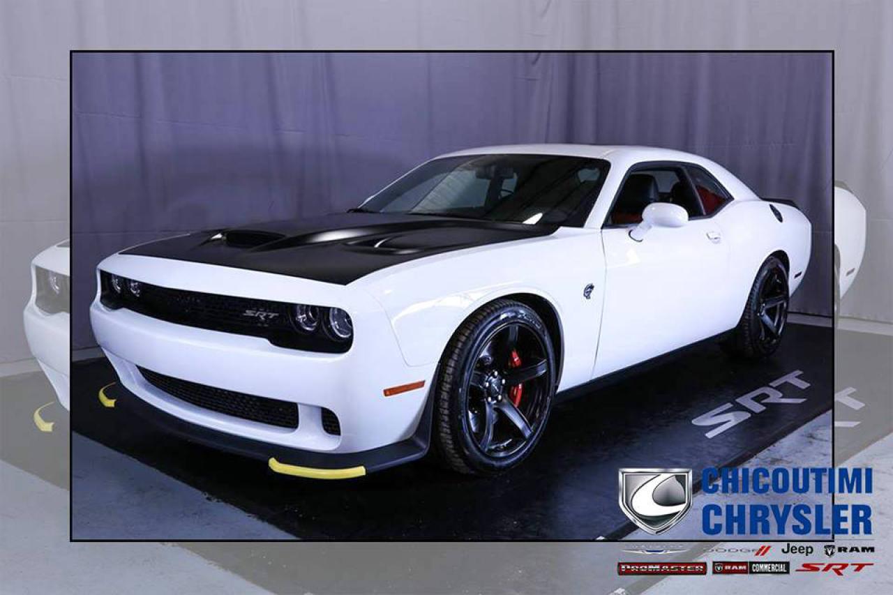 Used 2017 Dodge Challenger SRT Hellcat SUPERCHARGED for sale in Chicoutimi, QC