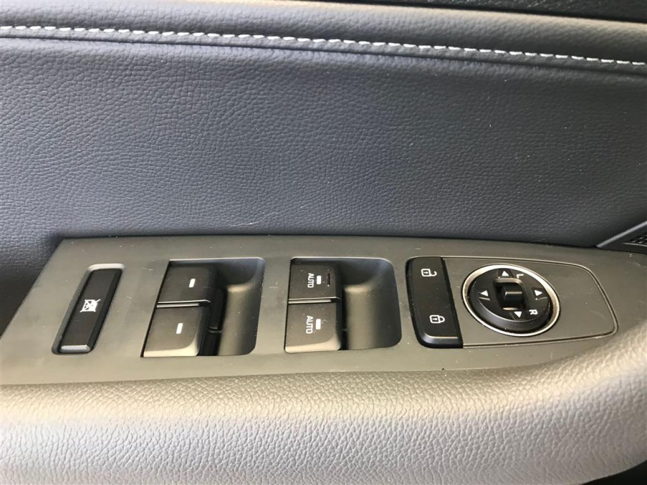 659797