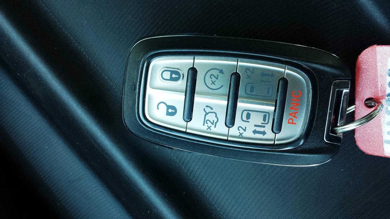 659807.11583098
