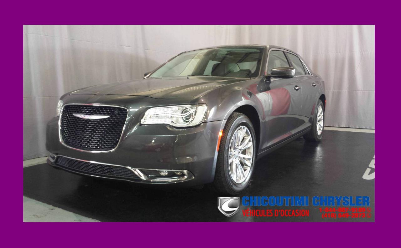 Used 2016 Chrysler 300 300 LIMITED Cuir Toit pano for sale in Chicoutimi, QC