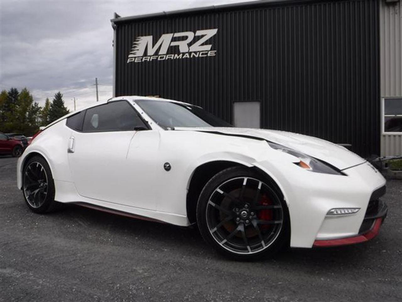 <a href=https://www.autoaubaine.com/Nissan-370z-c6703742.html>https://www.autoaubaine.com/Nissan-370z-c6703742.html</a>

** GARANTIE 3ans/60 000km sur lensemble du véhicule et 5ans/100 000km moto-propulseur à partir de la dms si remis à neuf chez MRZ ou 5ans/100 000km moto-propulseur seulement à partir de la dms si acheté endommagé ** ÉCONOMIE GARANTIE DE 10% et même plus dans la majorité des cas! ** Service inégalé - Financement avantageux - Échanges acceptés - On équivaut la garantie dorigine! ** Cest LENGAGEMENT MRZ - découvrez en tous les avantages au www.MRZPERFORMANCE.com et en magasin **

Nissan 370Z Coupé 2016 NISMO Blanc métallique avec intérieur en cuir et suède deux tons - Très belle voiture sport a voir absolument!! - FLAMBANT NEUF AVEC SEUL. 10 500KM AU COMPTEUR!! EXTRÈMEMENT RARE SUR LE MARCHÉ!! Venez la voir elle en vaut absolument le détour!! Vous ferez des jaloux cet été avec ce bolide!! - Visitez le WWW.MRZPERFORMANCE.COM pour tous les détails et beaucoup plus de photos! - Quel beau bolide!! WOW!! A NE PAS MANQUER!! Moteur 6 Cyl de 3.7l (350hp) avec transmission manuelle a 6 rapports rapproché - Propulsion arrière (RWD) - ÉTAT NEUF!! Très bas kilométrage!! Seulement 10 500km!! - Full équip! Suberbe Mags 19 (Rays Nismo) avec Pneus Bridgestone Potenza en bonne condition!! - Sièges modèle SPORT RECARO en cuir et suède noir et rouge - Push to start (démarrage) - 1X Clé intelligente - Lumière arrière a LED - Miroirs électriques et chauffants - Commande au volant - Frein package BREMBO - Strut bar avant et arrière - Aileron - Lumière BI-XÉNON - A/C - Lecteur CD/MP3 avec chargeur 6 CDS - Cruise control - Tout électrique - Vitres électriques - Système audio BOSE avec sub - Bluetooth - Fog light - Wiper intermittent - Télécommande porte garage - Radio XM - Système navigation GPS avec grosse écran tactile - Caméra de recul - Prise 12V - Prise USB - Cache bagage - Vitres teintées - Stabilisateur de conduite - Suspension sport (NISMO) - Différentiel autobloquant - ETC! Superbe voiture sport! Accidenté sur le toit ainsi que sur les 2 cotés du véhicule. Pour la réparation, Besoin de la Calotte de toit, 2X Moulures de plastique des poteaux de parebrise, 2X Miroirs, 2X Ailes avant, Hood, Lumière avant droit, Lumière avant gauche (lentille égratignée), 2X tail light, Quater gauche, Tailgate et de quelques trims de valise. A réparé: Porte droite, Porte gauche (prune), Boitier filtre air droit (bracket cassé), Couvert bumper avant (égratigné), Tôle extérieur du quater droit (ou a changé), Couvert bumper arrière et la Jupe droite. Les 2X Mags coté gauche sont égratignés. Prévoir une peinture complète sur le véhicule. Aucun impact en avant. Pas de gros frame à faire (toujours mieux de vérifier évidement) Seulement de la tôle à changer!! Tous les radiateurs sont pleins et intacts. Suspension et direction intacts. Ce superbe 370Z NISMO est présenté tel que nous lavons acheté, pas étiré et pas camouflé comme chez la compétition. Le Parebrise a été changé (mais pas collé) juste pour mettre a labri lintérieur du véhicule. Aucun camouflage de dommages sur nos véhicules! Nous pouvons vous fournir les pièces nécessaires à la réparation de ce véhicule à prix très compétitif. Disponible tel quel ou réparé par des professionnels et inspecté par la SAAQ - TRÈS RARE SUR LE MARCHÉ!! Encore une fois les plus beaux véhicules se retrouvent chez Automobiles Mrz!! Elle est absolument neuve avec 10 500KM au compteur!! FAITES VITE!! Tous les ballons et ceintures sont intacts!! Véhicule très recherché! ** VGA CANADIEN / SALVAGE TITLE ** - PLUSIEURS AUTRES VOITURES SPORT EN STOCK!! Venez nous voir ou allez visité notre site internet pour plus dinformations! - Nhésitez pas a nous rejoindre avec vos questions! Automobiles MRZ, la référence dans laccidenté léger au Québec WE SPEAK ENGLISH PLEASE CONTACT US - MRZ IS THE VEHICLE CAR EXPORT AND IMPORT SPECIALIST - USA - AFRICA - MIDDLE EAST - EUROPE - MRZ EST LE SPÉCIALISTE EN EXPORTATION et IMPORTATION DE VÉHICULES - USA - AFRIQUE - EUROPE - PROCHE ORIENT ! Visitez nous sur Facebook! Merci!