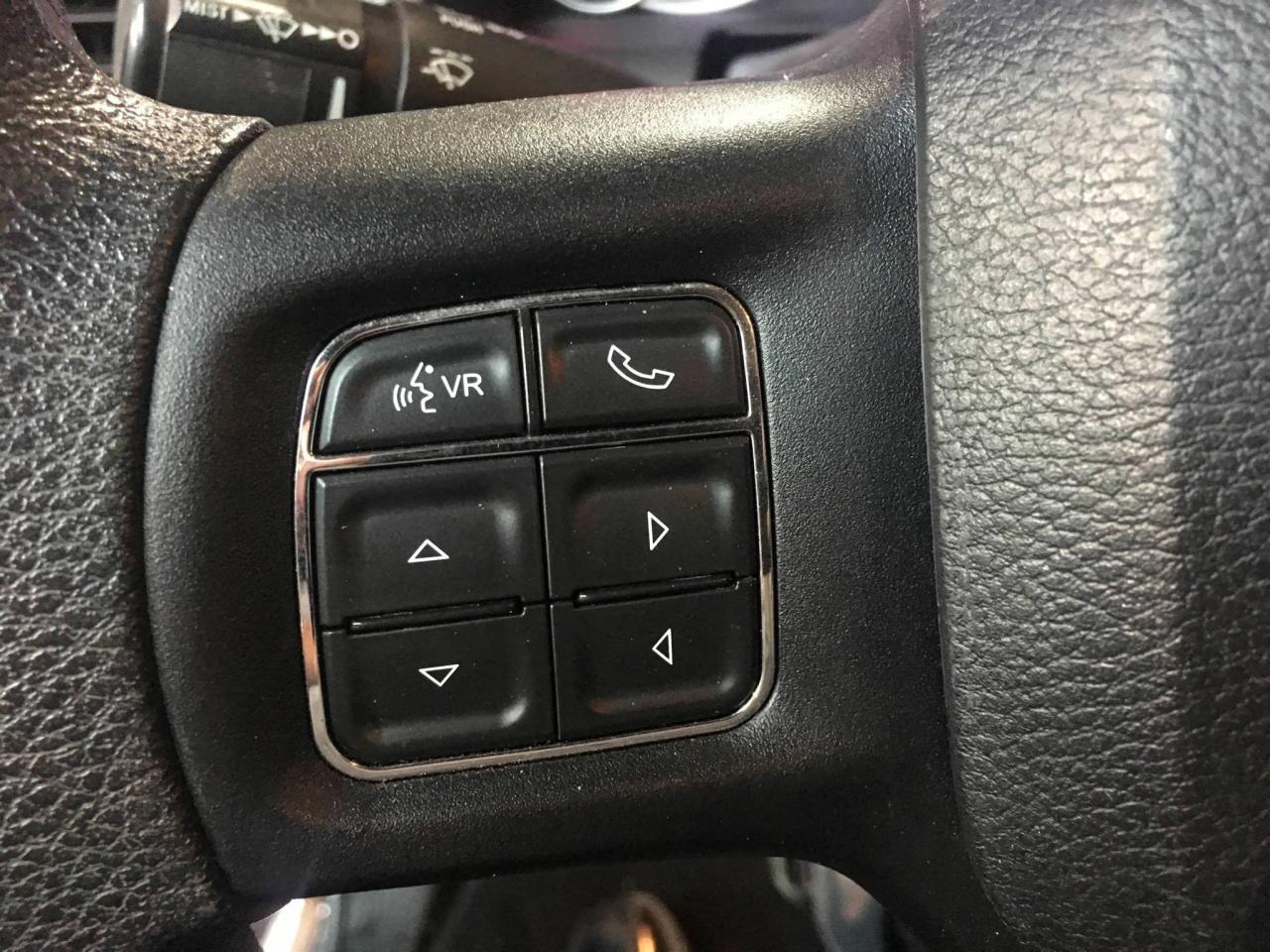 659840