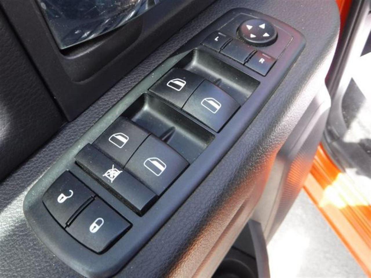 659869