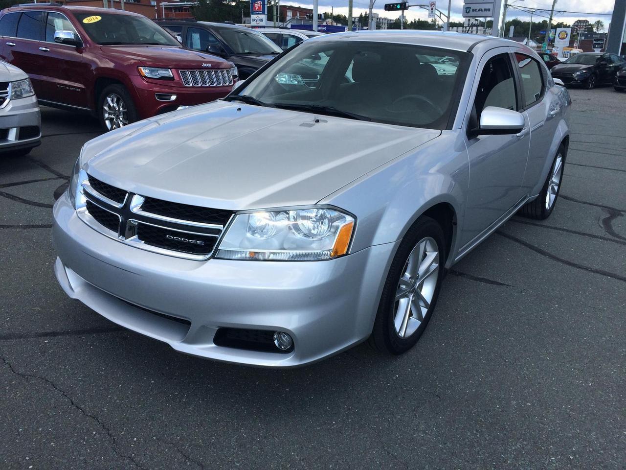 <a href=https://www.nvcloutier.com/occasion/Dodge-Avenger-2011.html>https://www.nvcloutier.com/occasion/Dodge-Avenger-2011.html</a>

MODELE SXT
TRANSMISSION 6 VITESSES
TRES ECONOMIQUE 
GARANTIE CHRYSLER 29 AVRIL 2016 OU 100,000 KMS 
TELEPHONE SANS FRAIS 1-888-247-5809
Appelez-nous sans frais au 1 877 524-5795