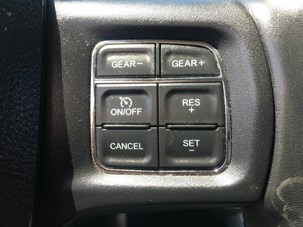 659911
