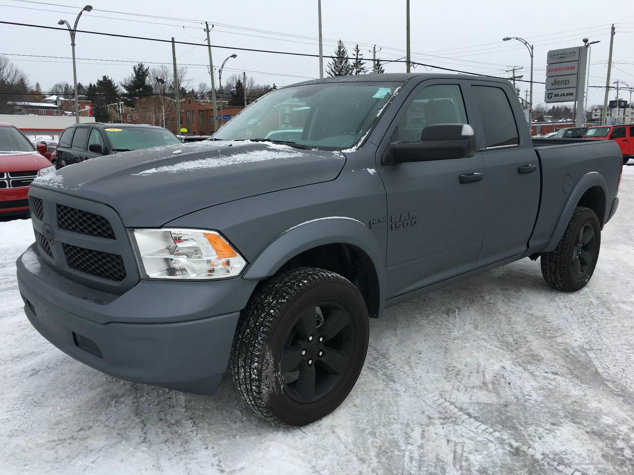 <a href=https://www.nvcloutier.com/occasion/RAM-1500-2017.html>https://www.nvcloutier.com/occasion/RAM-1500-2017.html</a>

2017 RAM 1500 QUAD*SXT*LIFT KIT*CONTOUR D`AILES*CAMERA*DIFF.BARRÉ*

**Tous les rabais sont déjà inclus dans le prix affiché (Conquête/Loyauté/Boni au Comptant/etc.)**Financement rapide**2eme Chance au crédit disponible**Le manufacturier ou le concessionnaire peuvent mettre fin à cette offre en tout temps**