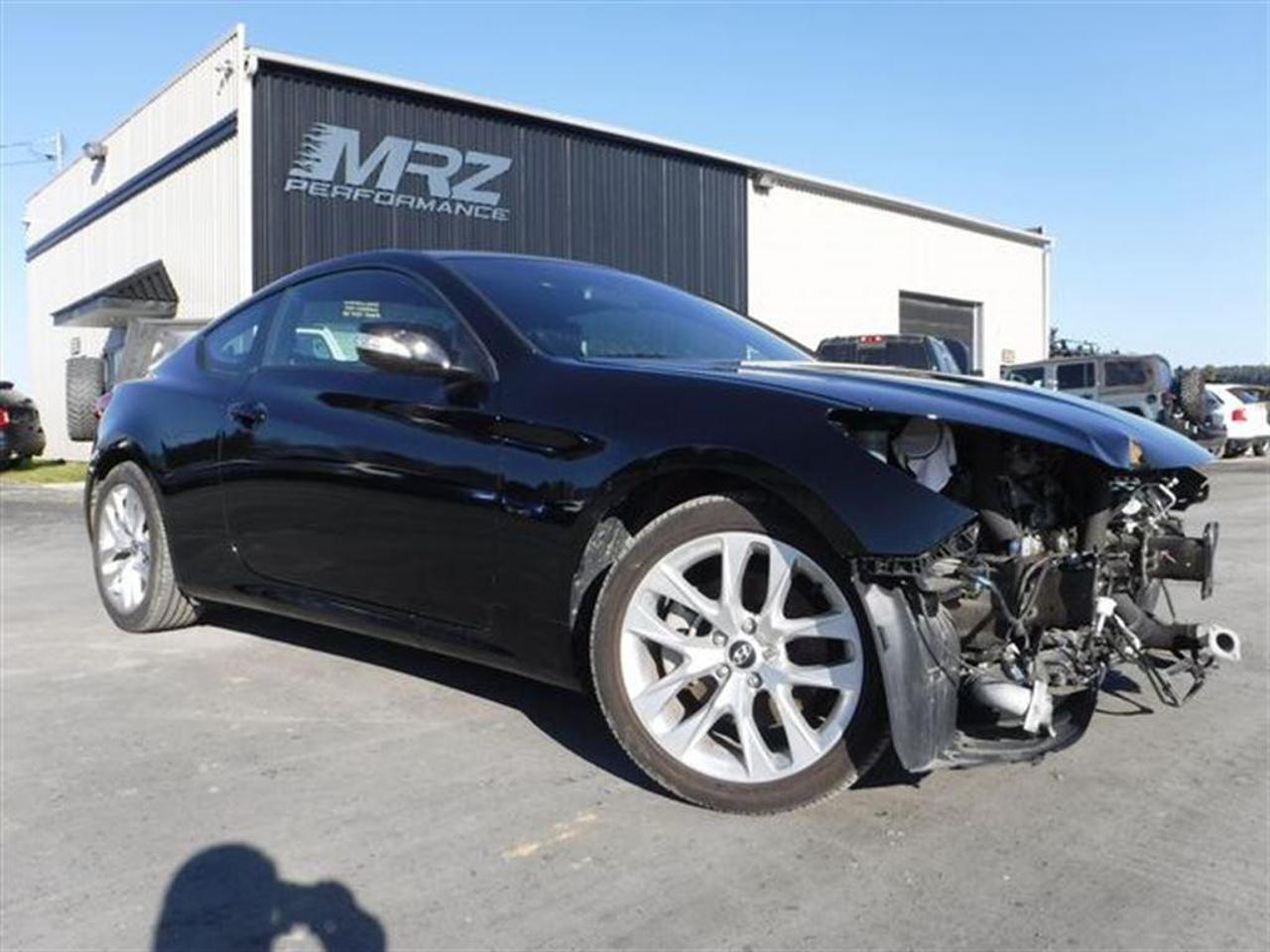 <a href=https://www.autoaubaine.com/Hyundai-Genesis-c6507607.html>https://www.autoaubaine.com/Hyundai-Genesis-c6507607.html</a>

** Garantie 5ans/100 000km sur groupe moto-propulseur à partir de la dms et MRZ ajoute 3mois/5000km sur lensemble (3ans dorigine étant terminé) si remis à neuf chez MRZ ou 5ans/100 000km moto-propulseur seulement à partir de la dms si acheté endommagé ** ÉCONOMIE GARANTIE DE 10% et même plus dans la majorité des cas! ** Service inégalé - Financement avantageux - Échanges acceptés - On équivaut la garantie dorigine! ** Cest LENGAGEMENT MRZ - découvrez en tous les avantages au www.MRZPERFORMANCE.com et en magasin **

Hyundai Genesis 2.0L Turbo PREMIUM Coupe 2014 Noir avec intérieur en cuir noir - Un look denfer! ÉTAT NEUF, Seul. 9486 KM au compteur! - Très belle voiture sport avec toit ouvrant, GPS, cuir,etc - Véhicule recherché et rare avec autant déquipement * Visitez le WWW.MRZPERFORMANCE.COM pour tous les détails et beaucoup plus de photos! * - Quel beau bolide! À NE PAS MANQUER!! Moteur 4 Cyl turbo de 2.0l très puissant ( 274HP ) avec transmission manuelle à 6 rapports. Propulsion arrière (RWD). Comme neuf!! Seulement 9486km! - Full équip! Mags 18 avec pneus Bridgestone Potenza comme neufs!! - Toit ouvrant - Intérieur en cuir noir - Sièges modèle Sport électrique et chauffants - Miroirs électriques et chauffants - Vitres électriques - Commandes au volant - Tout électrique - Cruise control - A/C - Système de son Infinity avec lecteur CD/MP3 - Système navigation (GPS) avec grosse écran tactile - Vitres teintées - Fog lights - Bluetooth - Radio Sattelite XM - Prise 12V - Wiper intermittent - Prise IPOD - Prise USB - Push to start (démarrage) - 1 Clé intelligente - Valise à commandes électrique - Caméra de recul - Sensor recul - ETC! Superbe voiture légèrement accidenté à lavant du véhicule seulement. Pour la réparation, Besoin du Bumper avant assemblé, Parebrise, Hood, Réserve lave glace, Radiateur, Condenseur , Fan , Crossmember avant, Support radiateur complet, Tube prestone au radiateur, Tube intercooler droit, Intercooler, Réserve antigel, Boitier filtre air, Grille avant et de quelques plastiques de finitions. A réparé: Lumière avant gauche (bracket), Toit (légère bossette), Aile avant gauche et le Mag avant gauche (égratigné). Nous lavons acheté en marche, run and drive. Tous les ballons et ceintures sont intacts. Nous pouvons vous fournir les pièces nécessaires à la réparation de ce véhicule à prix très compétitif. Disponible tel quel ou réparé par des professionnels et inspecté par la SAAQ - Très facile à réparer! Pas de gros frame à faire, impact a eu lieu dans le mou en avant. Le Bras de suspension arrière gauche a été changer lors de larrivée du véhicule sur place. ÉTAT NEUF Seul. 9486KM au compteur!! Une véritable aubaine!! Véhicule très recherché, dépêchez-vous!!!! **VGA QUÉBEC / SALVAGE TITLE** Tenue de route exceptionnelle et puissance très surprenante! Beau petit bolide sport!!! - PLUSIEURS AUTRES VOITURES SPORT EN STOCK!! Venez-nous voir ou allez visiter notre site internet pour plus dinformations! - Nhésitez pas à nous rejoindre avec vos questions! Automobiles MRZ, la référence dans laccidenté léger au Québec! WE SPEAK ENGLISH PLEASE CONTACT US - MRZ IS THE VEHICLE CAR EXPORT AND IMPORT SPECIALIST - USA - AFRICA - MIDDLE EAST - EUROPE - MRZ EST LE SPÉCIALISTE EN EXPORTATION et IMPORTATION DE VÉHICULES - USA - AFRIQUE - EUROPE - PROCHE ORIENT - Visitez-nous aussi sur Facebook - Merci!