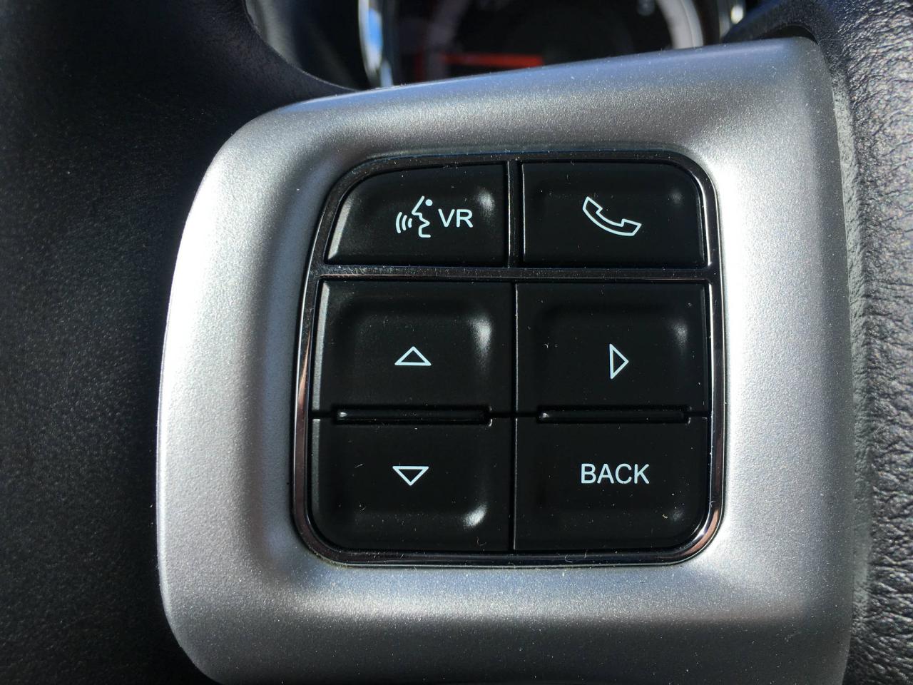 659989
