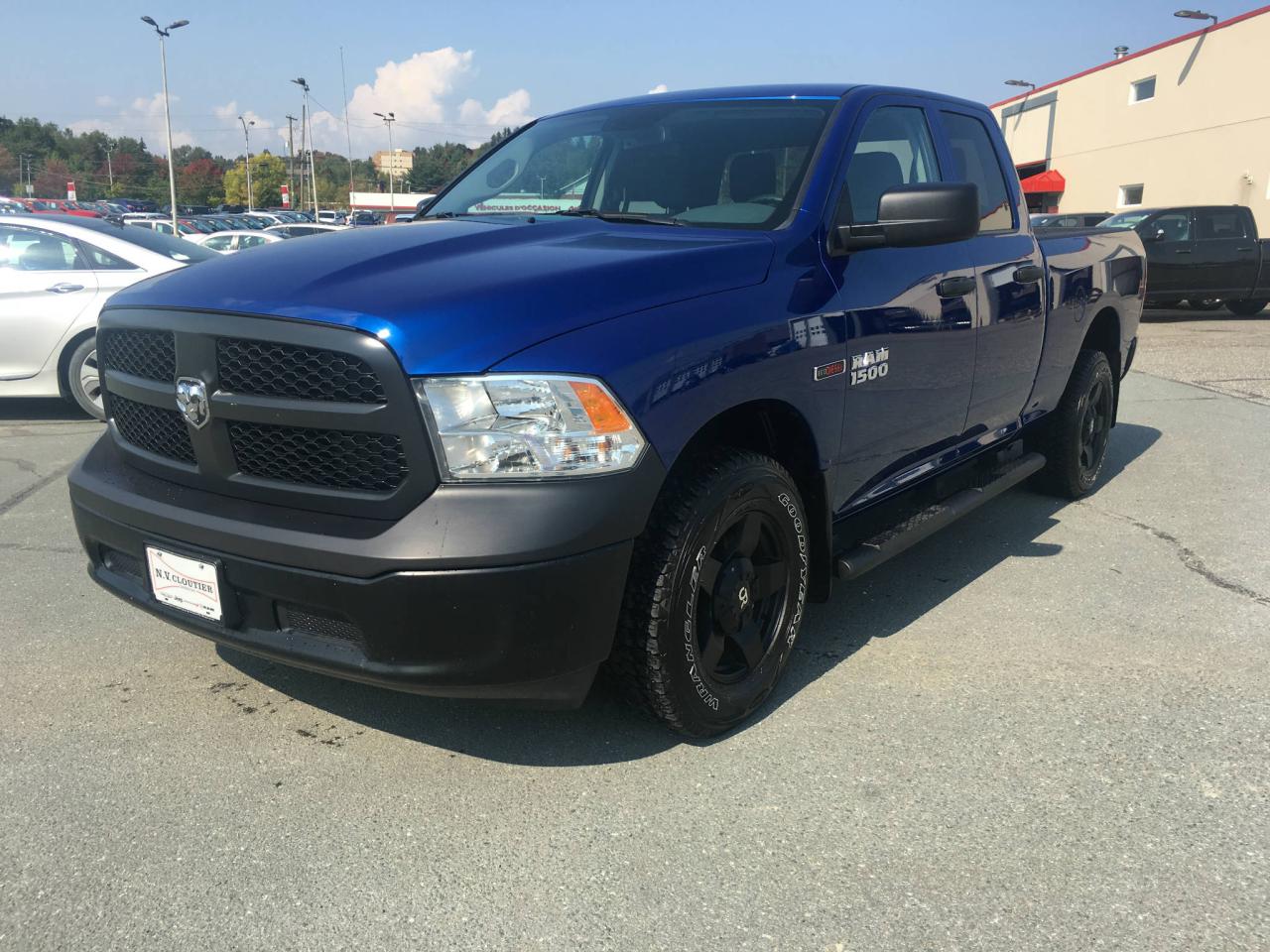 Used 2016 Ram 1500 Tradesman cabine Quad 4RM 140,5 po for sale in Sherbrooke, QC