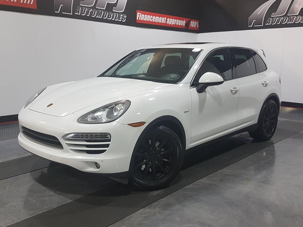 Used 2013 Porsche Cayenne Diesel-Awd-Dvd-Toit for sale in Carignan, QC