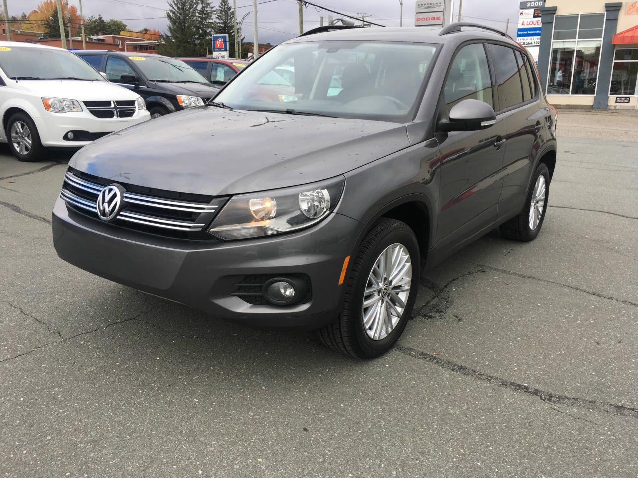 Used 2016 Volkswagen Tiguan Comfortline  4MOTION for sale in Sherbrooke, QC