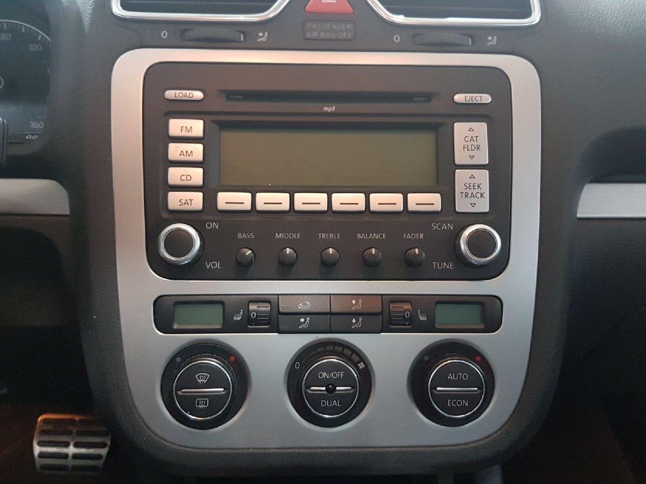 660067