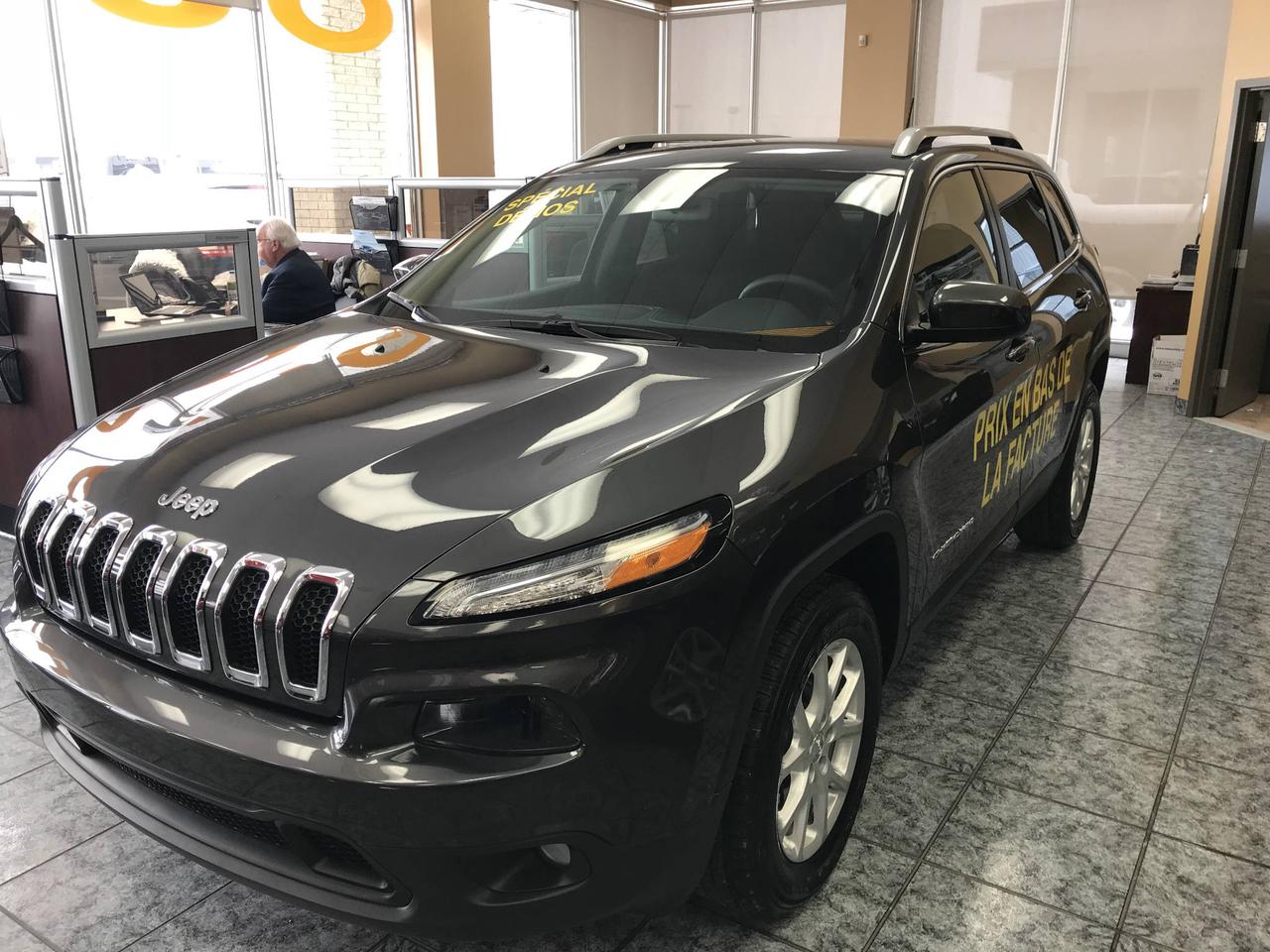 <a href=http://www.excellencedodge.ca/occasion/Jeep-Cherokee-2015.html>http://www.excellencedodge.ca/occasion/Jeep-Cherokee-2015.html</a>

VÉHICULE de démonstration, bas millage, date de mise en service 27 décembre 2016.