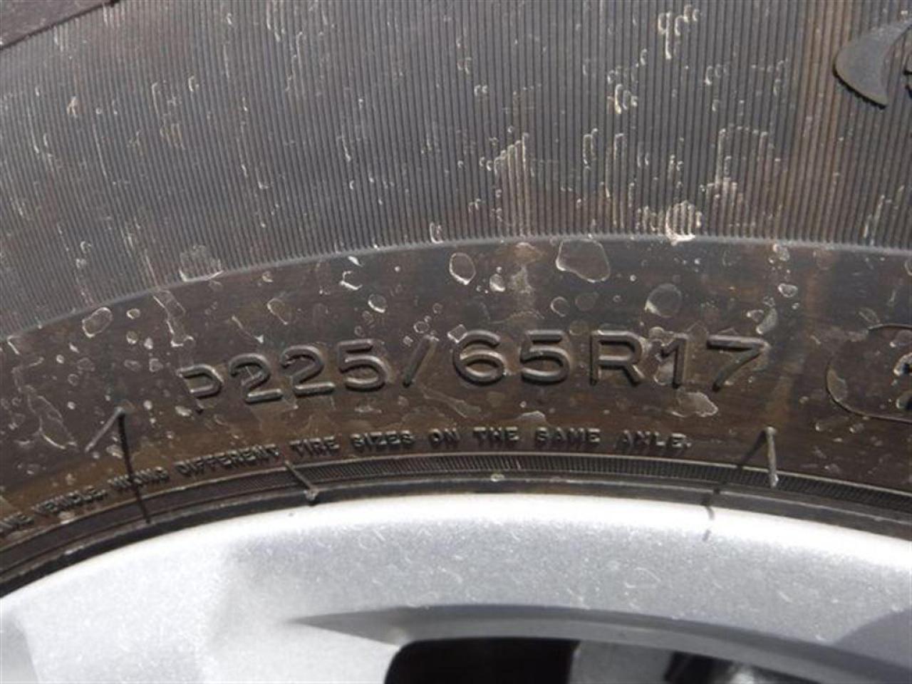 660099