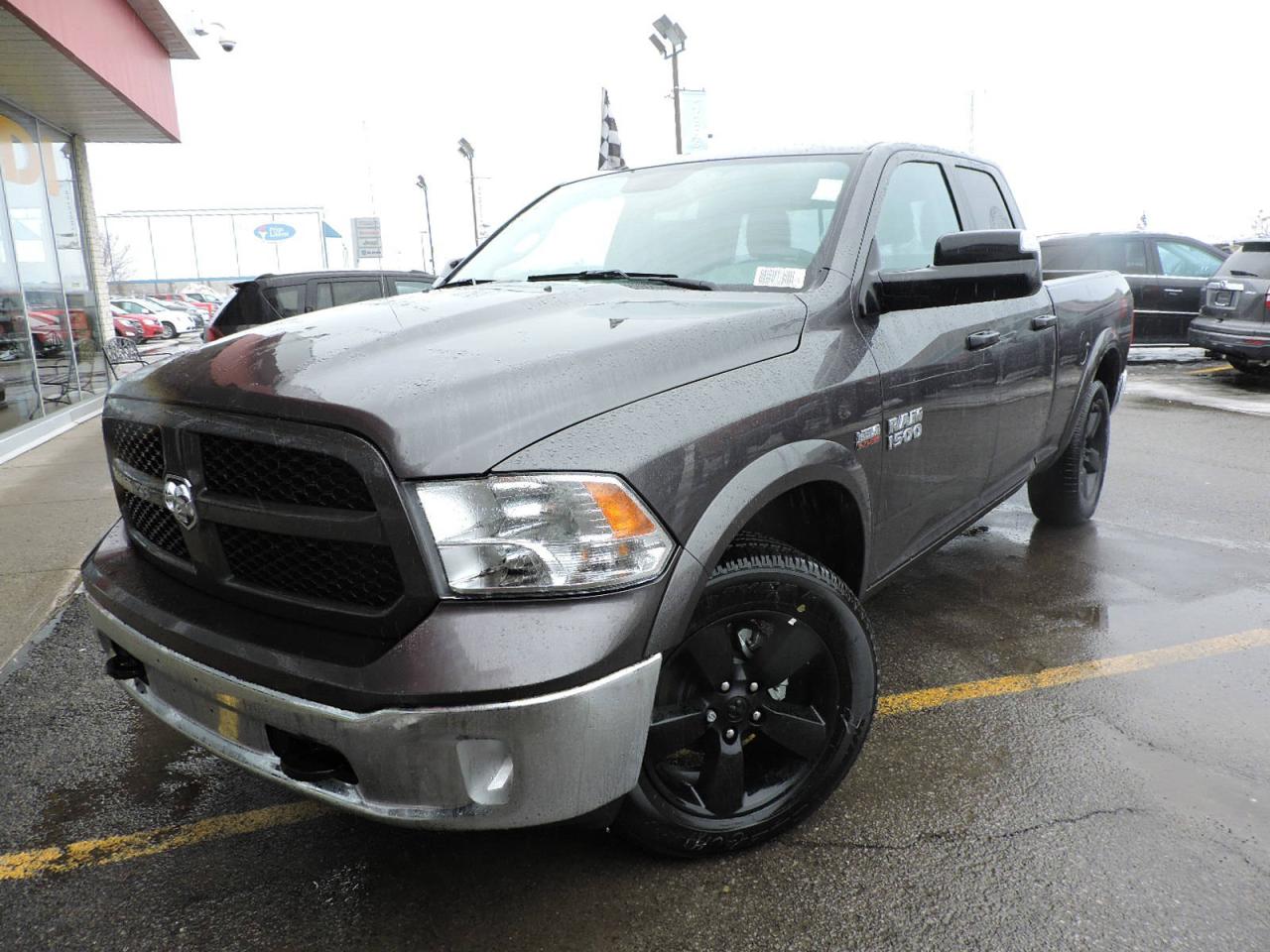 Used 2017 Ram 1500 Cabine quad 4RM, 140,5Â po Outdoorsman for sale in Vaudreuil-Dorion, QC
