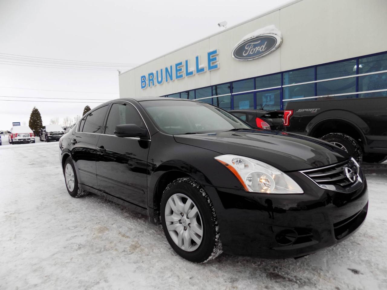 Used 2010 Nissan Altima Nissan Altima 2010 2,5s for sale in St-Eustache, QC