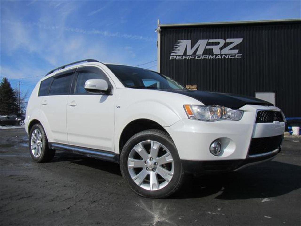 Used 2013 Mitsubishi Outlander Xls V6 Awd - 7 for sale in St-Gédéon-De-Beauce, QC