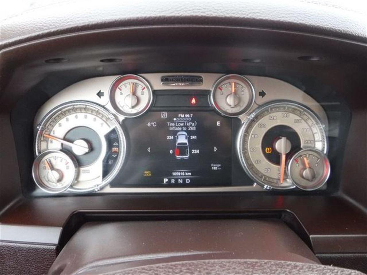 660366