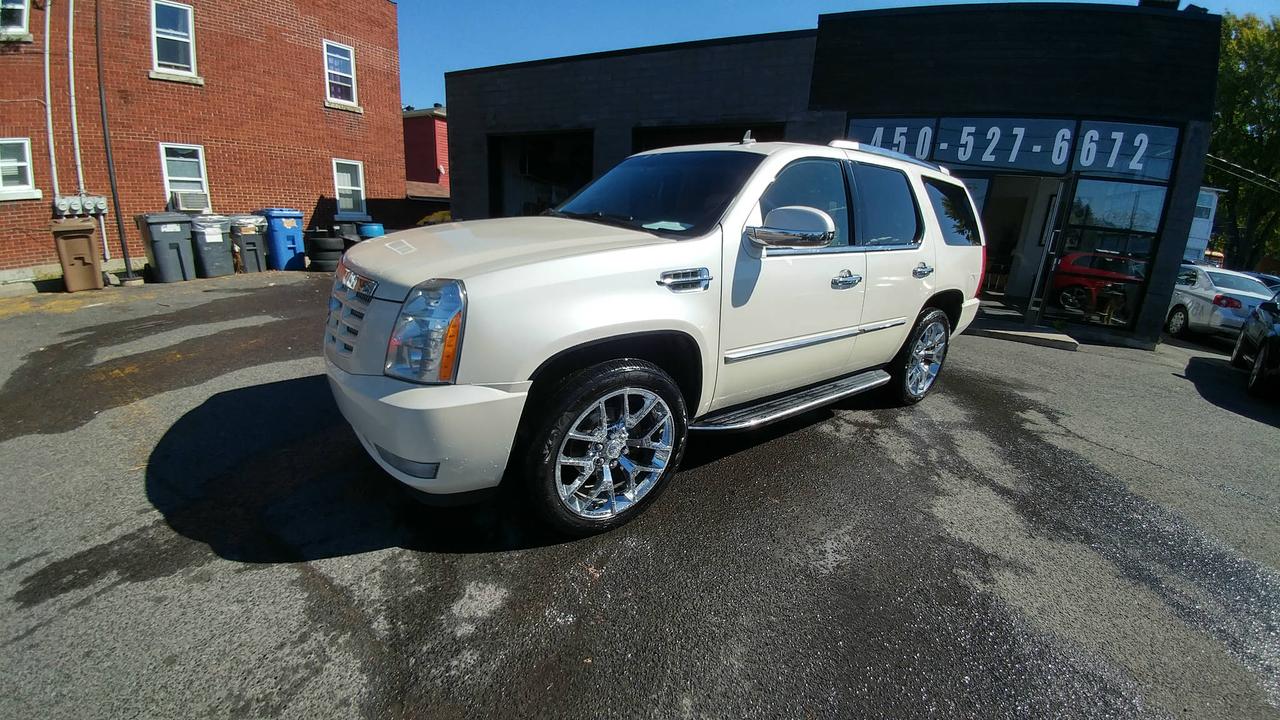 <a href=https://www.noraautos.com/occasion/Cadillac-Escalade-2009.html>https://www.noraautos.com/occasion/Cadillac-Escalade-2009.html</a>

FINANCEMENT 100% APPROUVÉ*, CUIR, TOIT OUVRANT, DVD, SYSTEM DE NAVIGATION, BLUETOOTH, VITRES, PORTES, MIROIRS, SIÈGES ÉLECTRIQUE, SIÈGES CHAUFFANT, CLIMATISATION BI-ZONE AUTOMATIQUE, ORDINATEUR DE BORD, RADIO AM/FM/CHARGEUR CD, FOG LIGHT, VOLANT AJUSTABLE HAUTEUR TÉLESCOPIQUE, CONTROL DE STABILITÉ ÉLECTRONIQUE (ESC), ANTIPATINAGE, DISQUE (ABS) AUX 4 ROUES, SYSTÈME ANTIVOL, TÉLÉDÉVÉROUILLAGE A DISTANCE, ET BIEN PLUS...*****RABAIS 3000$ INCLUS***** 

VÉHICULE RECONSTRUIT (VGA)
REBUILT CAR


BEAUCOUP DE VÉHICULE EN INVENTAIRE VOIR LES AUTRES ANNONCES 

TOUT NOS VÉHICULES SONT INSPECTÉS, RECONDITIONNÉ ET KILOMÉTRAGE CERTIFIÉ

FINANCEMENT 1RE 2E ET 3E CHANCE AU CRÉDIT DISPONIBLE

**CARTE DÉBIT ET CRÉDIT ACCEPTÉ
               AUCUN CAS REFUSÉ


DISPONIBLE 7 JOURS SUR 7 
LIVRAISON RAPIDE

SANS FRAIS: 1-877-573-8087
TÉLÉCOPIEUR: 1-450-527-1100

*COMPTANT REQUIS
**FRAIS 2.63% PAIEMENTS PAR CRÉDIT
