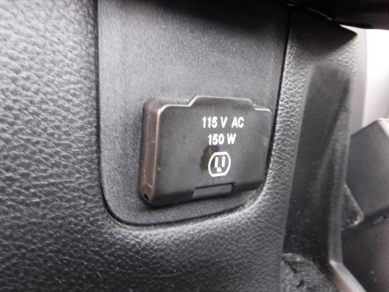 660445