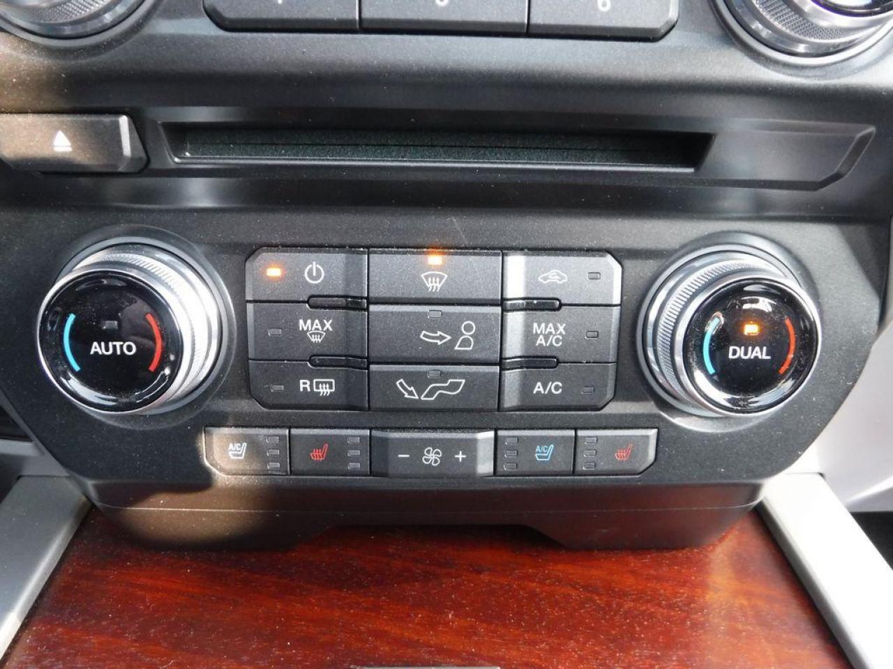 660476