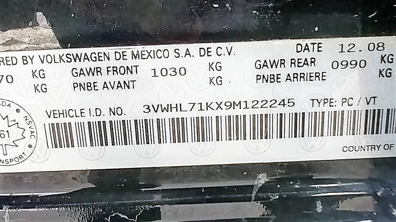 660525