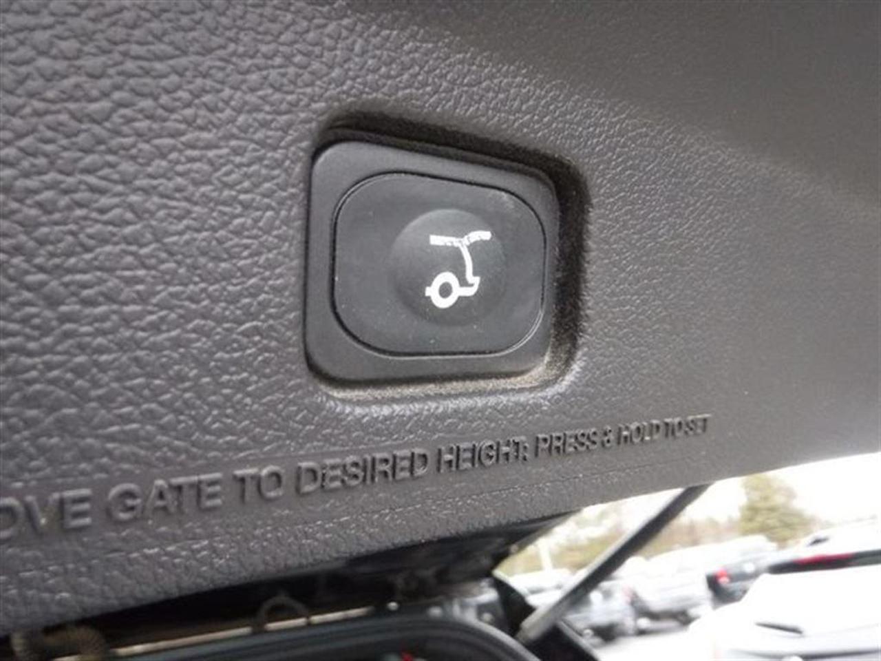 660527.11600773