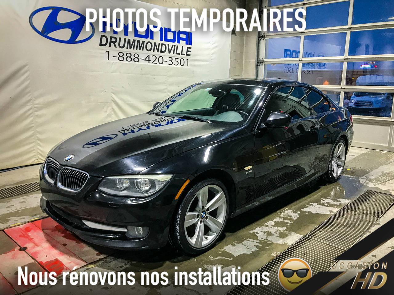<a href=https://www.hyundaidrummondville.com/occasion/BMW-328i-2011.html>https://www.hyundaidrummondville.com/occasion/BMW-328i-2011.html</a>

~ JAMAIS ACCIDENTÉ ~ BMW 328i COUPÉ 2011 MANUELLE  ~ LIGHT PACKAGE, TOIT OUVRANT, SIÈGES CHAUFFANTS MÉMOIRE, JANTES 18 POUCES, NAVIGATION,  BLUETOOTH, RÉGULATEUR DE VITESSE ET BIEN PLUS !!  CETTE 328i POSSÈDE UN MOTEUR SURPRENANT 6 CYLINDRE DE 3.0 LITRES DÉVELOPPANT 230 CHEVAUX, UN EXCELLENT MAINTIENT DE LA ROUTE, UN HABITACLE DE QUALITÉ BIEN ÉQUIPÉ, UN LOOK SPORTIF ET AGRESSIF !! WOW !! PASSEZ DÈS AUJOURd HUI POUR EN FAIRE L ESSAI ROUTIER !!


POUR PRENDRE RENDEZ-VOUS POUR UN ESSAI ROUTIER OU POUR OBTENIR PLUS DE DÉTAILS, VOUS POUVEZ COMMUNIQUER SANS FRAIS AU : 1-888-420-3501, VIA MESSAGERIE TEXTE OU APPEL AU 819 314-6555 OU PAR COURRIEL AU USAGE@HYUNDAIDRUMMONDVILLE.CA EN TOUT TEMPS MÊME LES SOIRS ET LES FINS DE SEMAINE !! PRIX ÉTABLI AVEC UN FINANCEMENT À TAUX RÉGULIER !!

NOUS SOMMES LA CONCESSION AU CENTRE DU QUÉBEC !! 1H DE MONTRÉAL   1H DE SHERBROOKE   1H DE TROIS-RIVIÈRES   1H45 DE QUÉBEC !! LE VÉHICULE QUE VOUS RECHERCHEZ À PORTÉ DE MAIN !!

1ERE, 2E ET 3E CHANCE AU CRÉDIT !! AUCUN CAS REFUSÉ !!
FINANCEMENT ET GARANTIE DISPONIBLE SUR PLACE !!
NOUS REPRENONS TOUS VOS ÉCHANGES, MOTO - VTT - BATEAU - ROULOTTE - MOTORISÉ - AVION   QUADRIPORTEUR !!